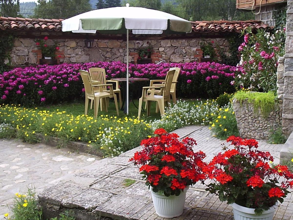 Guest House Astra Koprivshtitsa Buitenkant foto