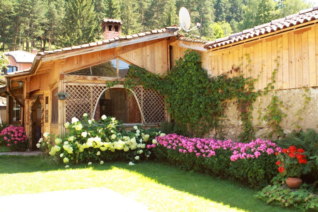Guest House Astra Koprivshtitsa Buitenkant foto